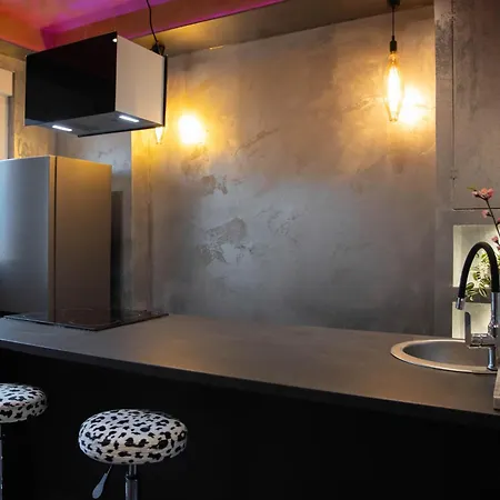 Luxor,luxury,jacuzzi,main Square Zagreb